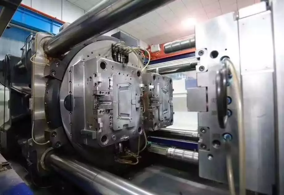 Overmolding production scenarios.jpeg