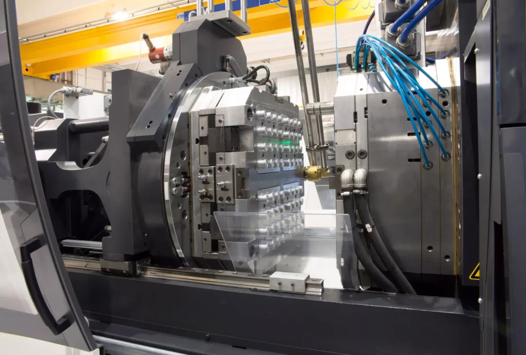 Plastic-Injection-Molding